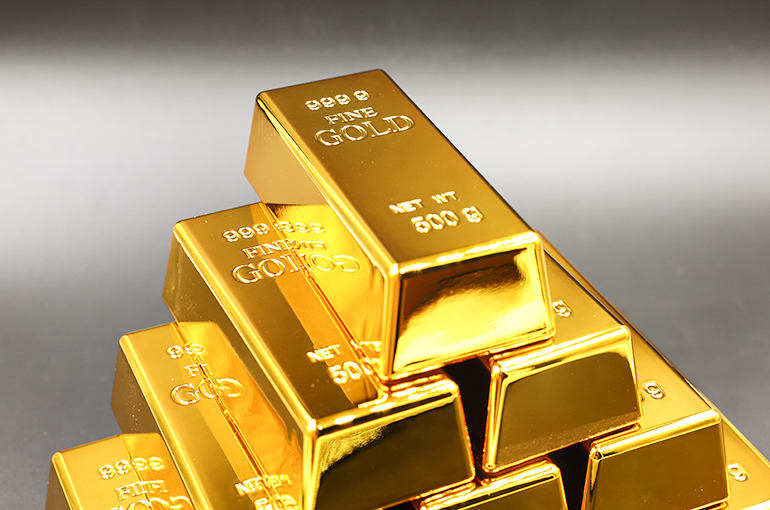 طلای جهانی در ایستگاه احتیاط